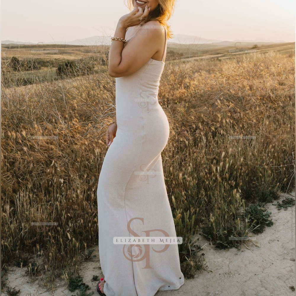Elegant Cream Maxi Dress
